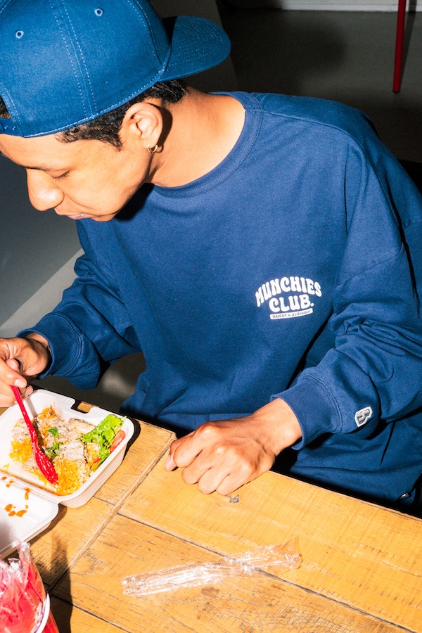 HAIGHT �إ��� MUNCHIES.C LS Tee ft. J's Vendor