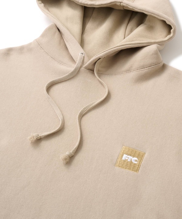 FTC ���եƥ������� BOX LOGO PULLOVER HOODY
