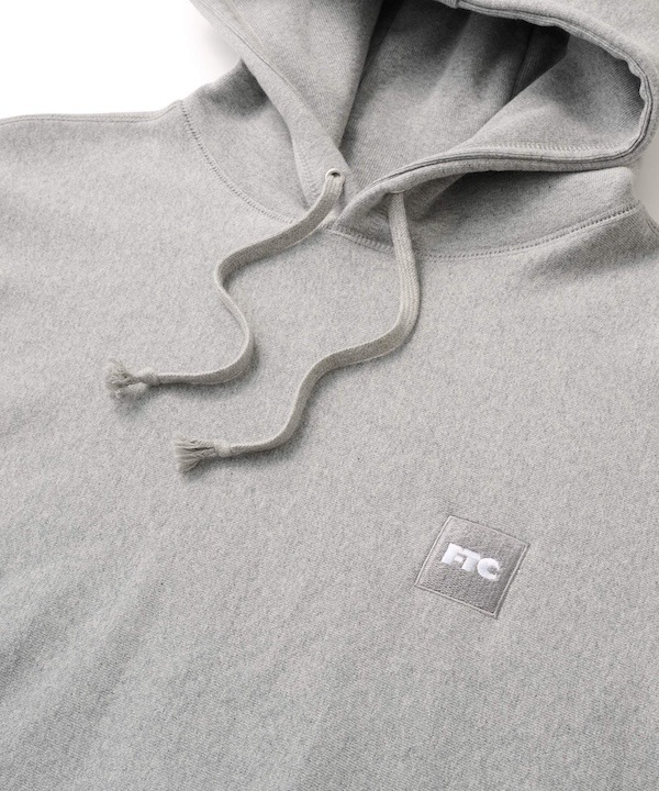 FTC ���եƥ������� BOX LOGO PULLOVER HOODY
