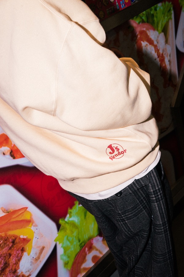 HAIGHT �إ��� MUNCHIES.C HOODIE ft. J's Vendor