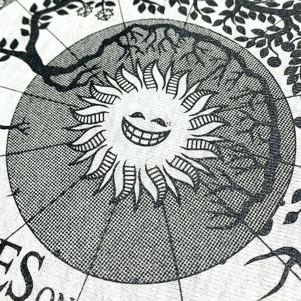 Prillmal ץޥ LIVES ON EARTH !! CREW NECK SWEAT