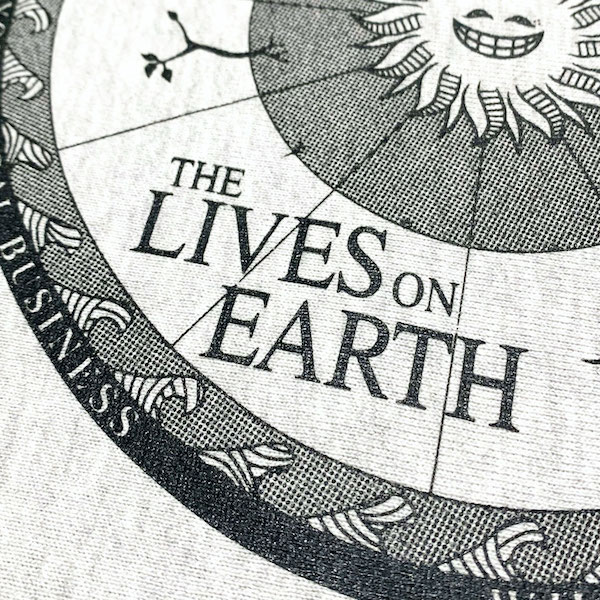 Prillmal ץޥ LIVES ON EARTH !! CREW NECK SWEAT