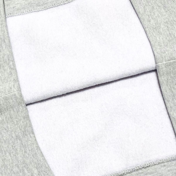 Prillmal ץޥ LIVES ON EARTH !! CREW NECK SWEAT