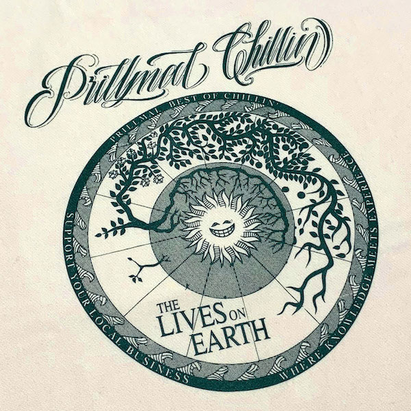 Prillmal ץޥ LIVES ON EARTH !! CREW NECK SWEAT