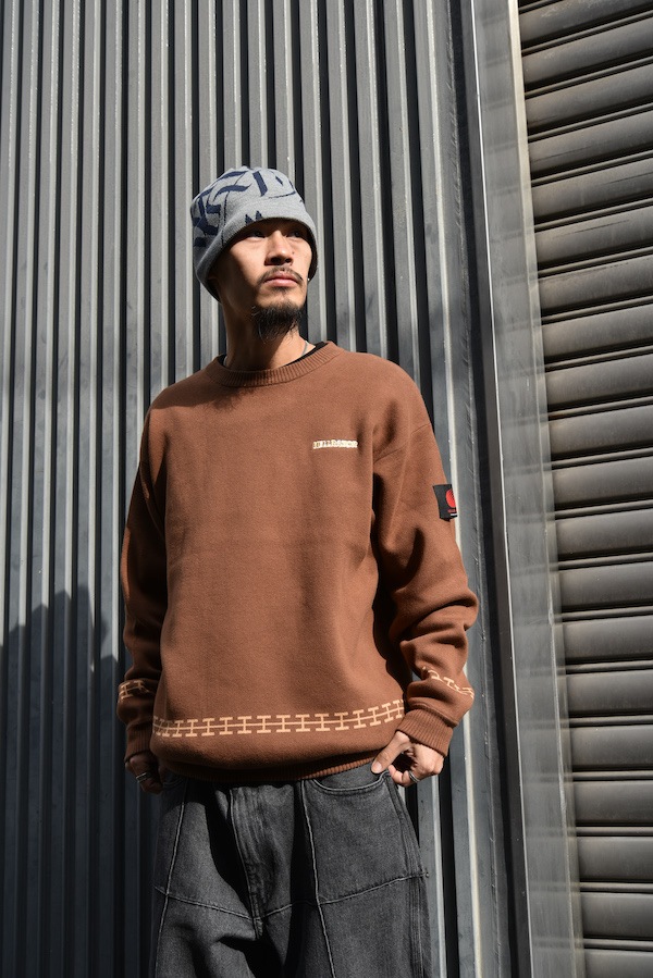 Hellrazor �إ�쥤���� ALL TO MY PEOPLE CREW KNIT
