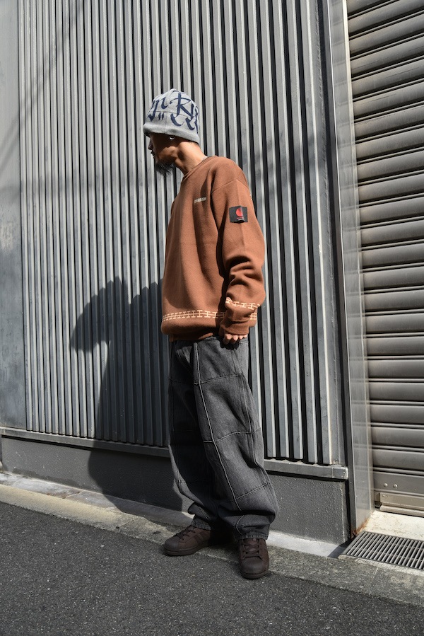 Hellrazor �إ�쥤���� ALL TO MY PEOPLE CREW KNIT