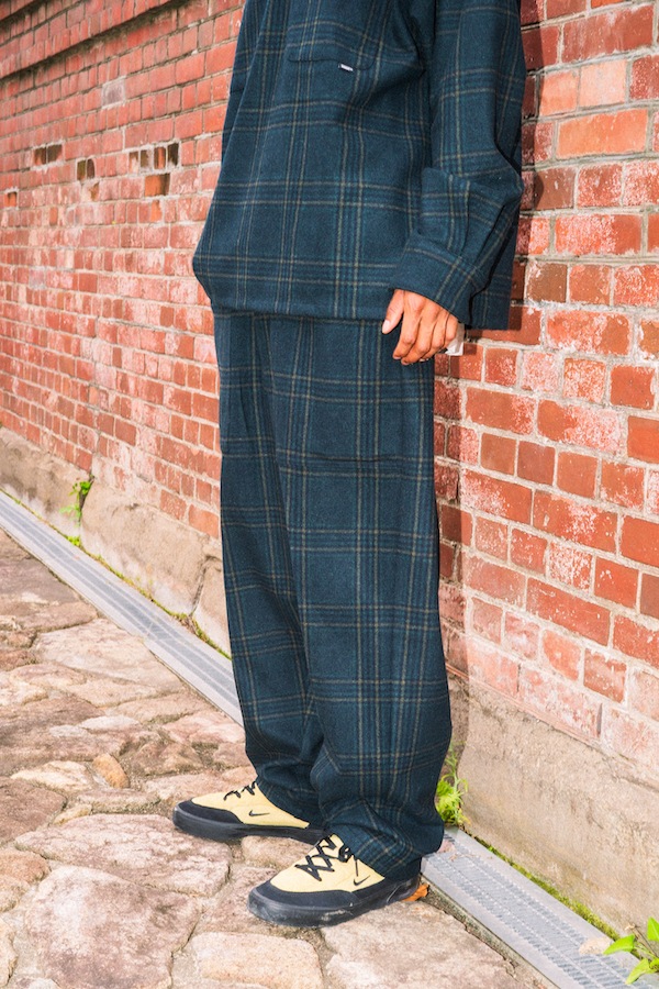 HAIGHT �إ��� FLANNEL BAKER PANTS