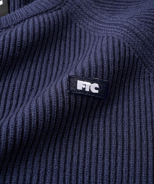 FTC ���եƥ������� RAGLAN KNIT SWEATER