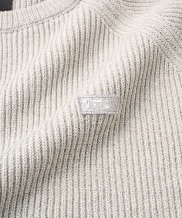 FTC ���եƥ������� RAGLAN KNIT SWEATER
