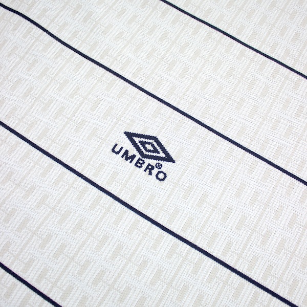 Hellrazor �إ�쥤���� UMBRO HELLRAZOR F.C 25-26 KIT