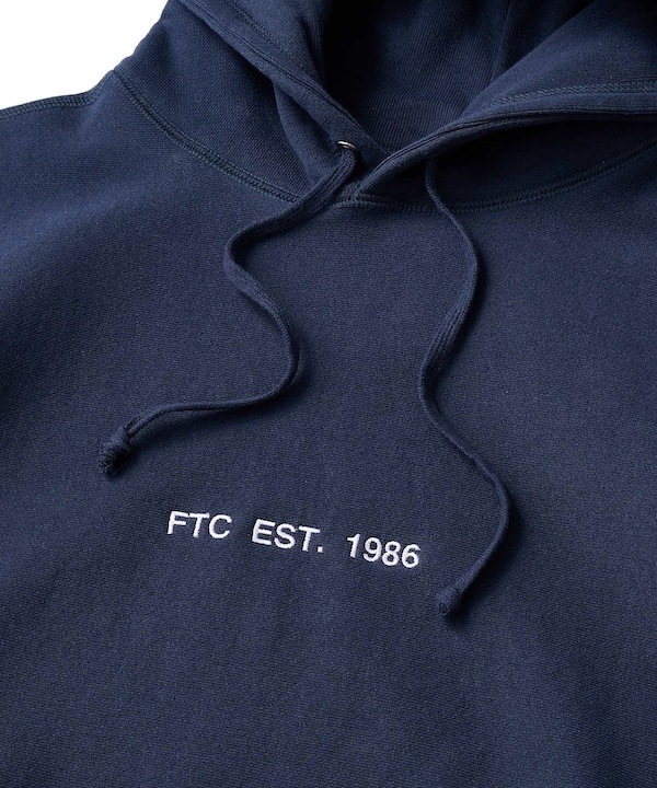 FTC ���եƥ������� EST. 1986 PULLOVER HOODY