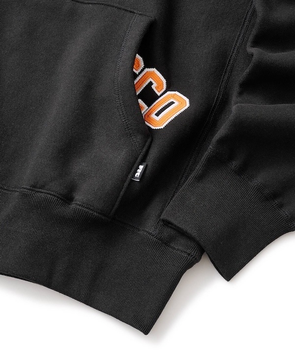 FTC ���եƥ������� EST. 1986 PULLOVER HOODY