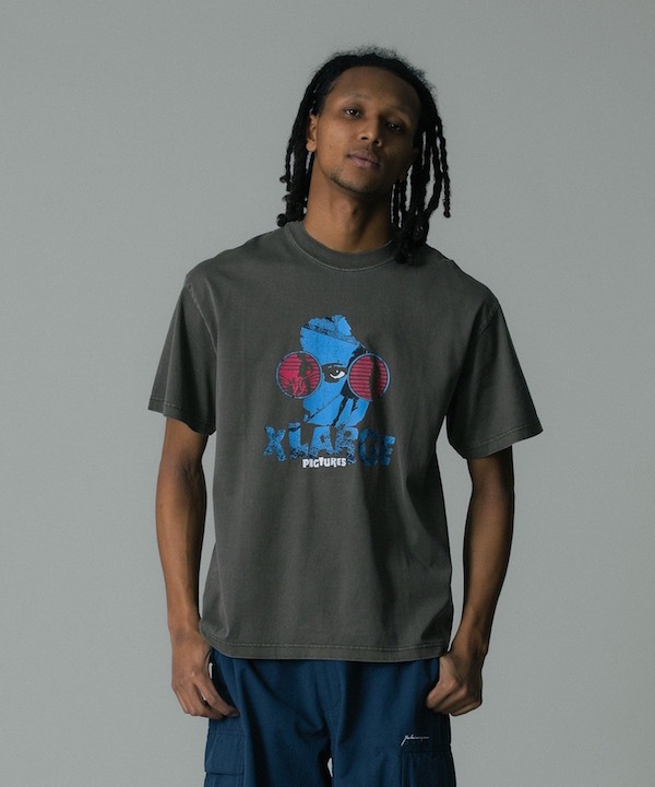 XLARGE �������ȥ�顼�� PICTURES S/S TEE