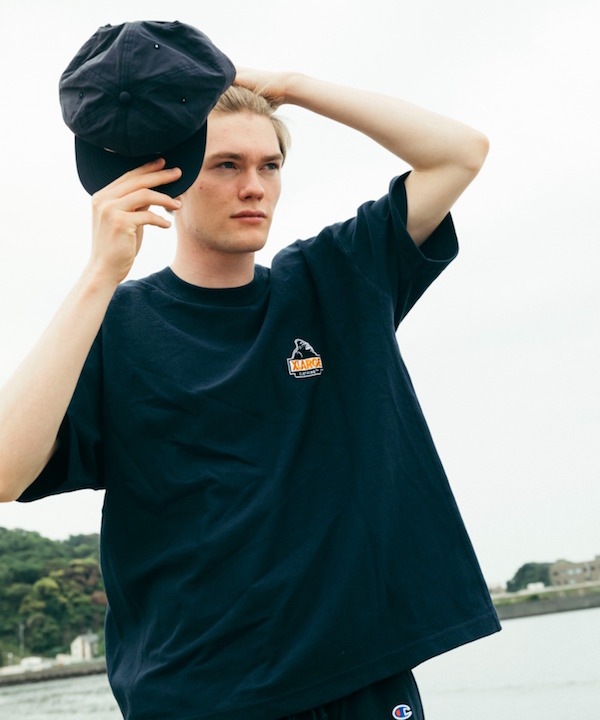 XLARGE �������ȥ�顼�� XLARGE x Champion S/S TEE