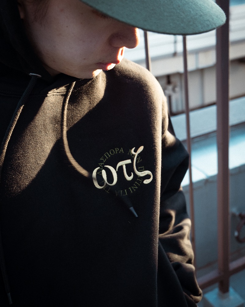 Diaspora skateboards �ǥ������ݥ� Overlap Hooded Sweatshirt