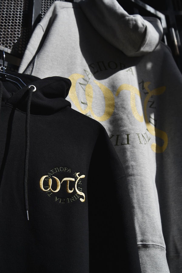 Diaspora skateboards �ǥ������ݥ� Overlap Hooded Sweatshirt