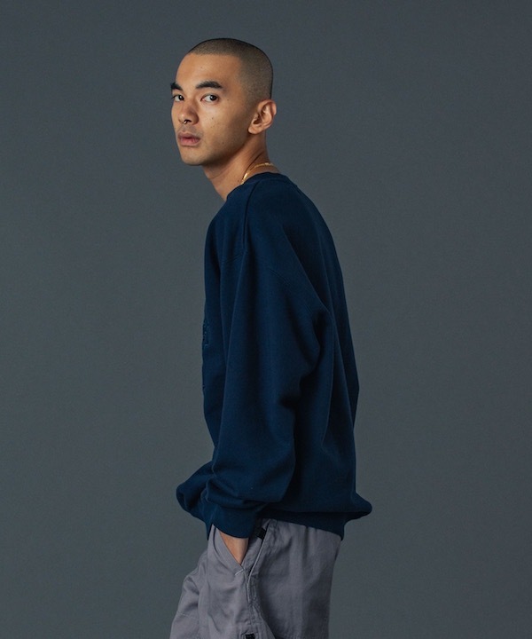 XLARGE �������ȥ�顼�� PATCHED OLD ENGLISH CREWNECK SWEATSHIRT