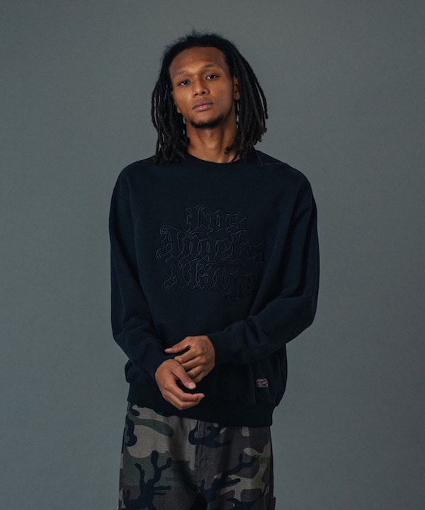 XLARGE �������ȥ�顼�� PATCHED OLD ENGLISH CREWNECK SWEATSHIRT