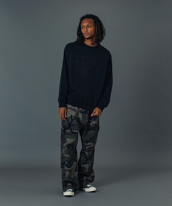 XLARGE �������ȥ�顼�� PATCHED OLD ENGLISH CREWNECK SWEATSHIRT