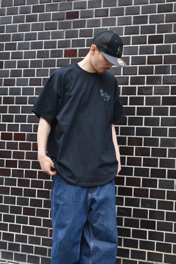 Hellrazor �إ�쥤���� BAGGIE DENIM PANTS