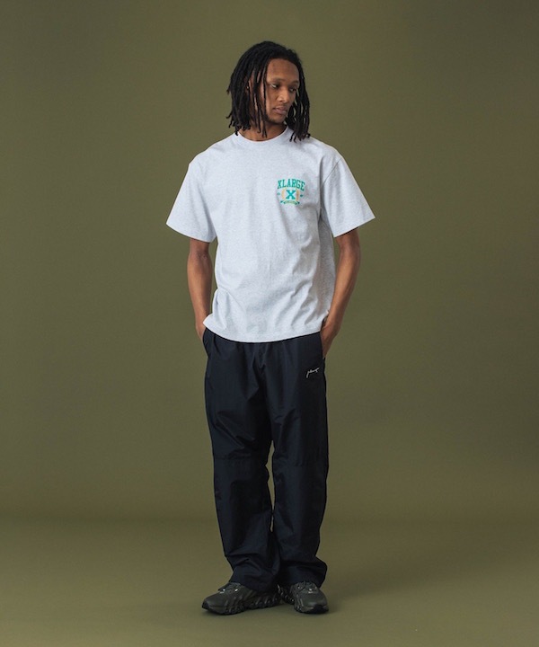 XLARGE �������ȥ�顼�� COLLEGE LOGO S/S TEE