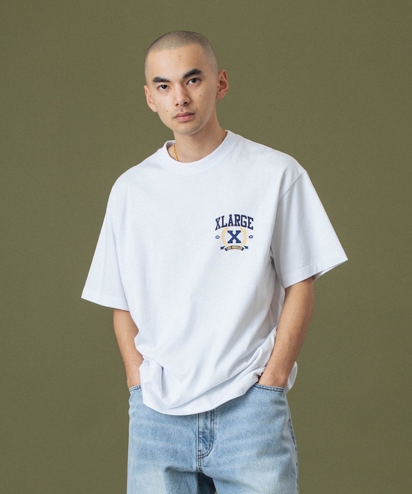 XLARGE �������ȥ�顼�� COLLEGE LOGO S/S TEE