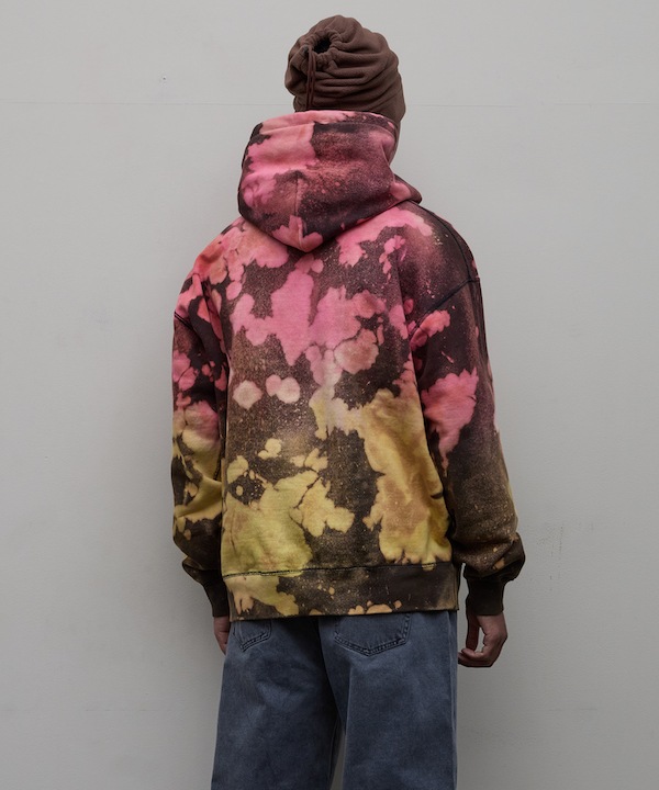 BAL Х LOGO TIE DYE HOODIE by YUKIDYE