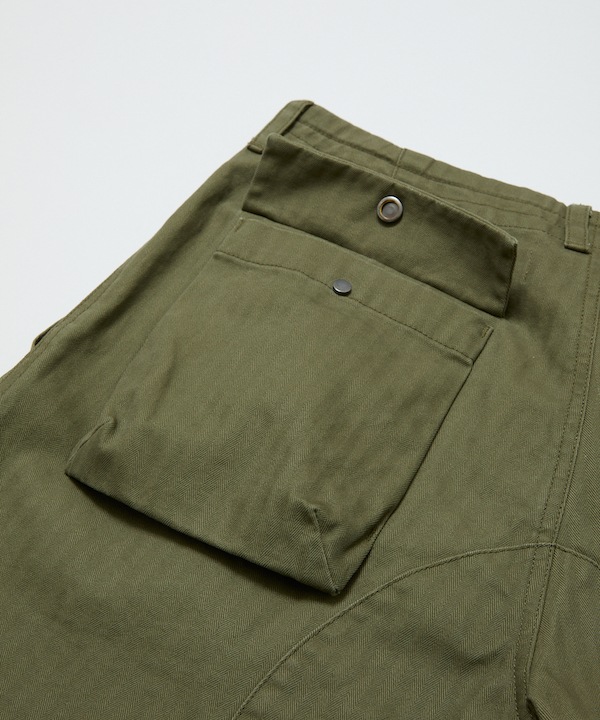 BAL �Х� HERRINGBONE CREW PANT
