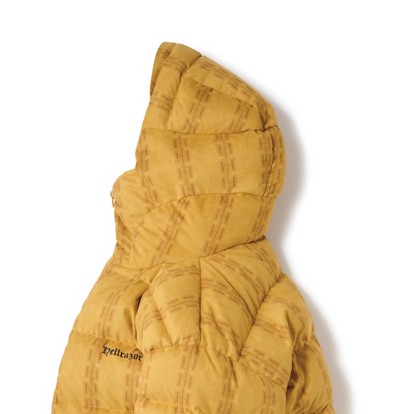 Hellrazor إ쥤 H CHAIN SUEDE HOODED DOWN JACKET