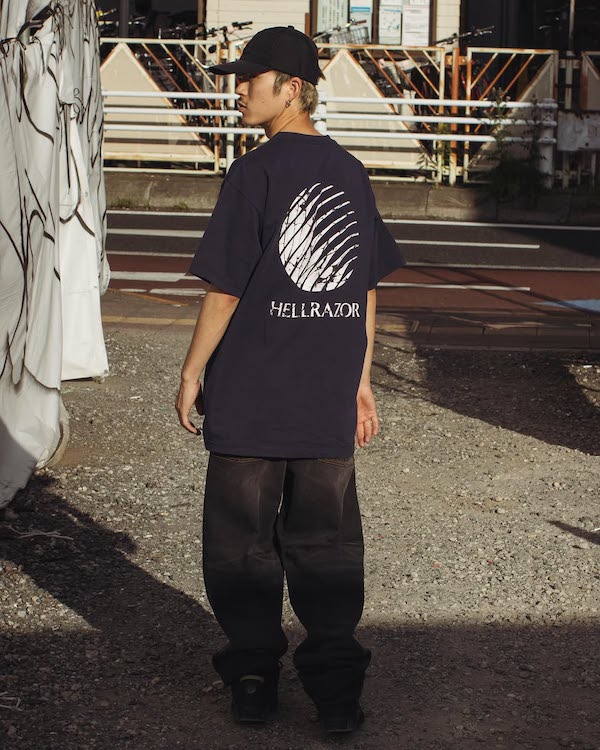 Hellrazor �إ�쥤���� CRACKED CORE LOGO SHIRT