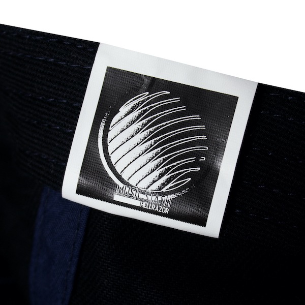 Hellrazor �إ�쥤���� FROM SCRATCH 6PANEL CAP with HELL NICE mix tape