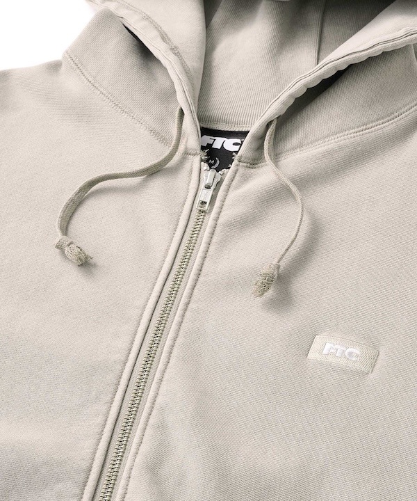 FTC ���եƥ������� PIGMENT DYED BOX LOGO ZIP UP HOODY