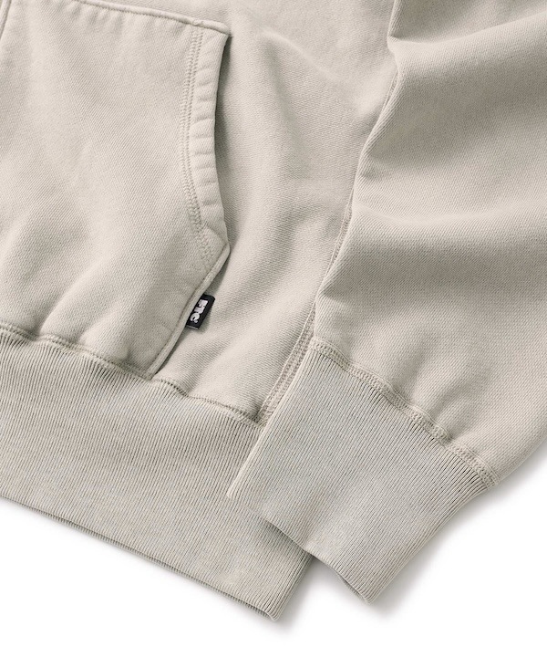 FTC ���եƥ������� PIGMENT DYED BOX LOGO ZIP UP HOODY