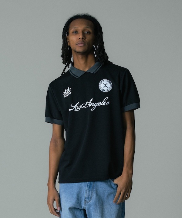 XLARGE �������ȥ�顼�� CLASSIC SOCCER SHIRT