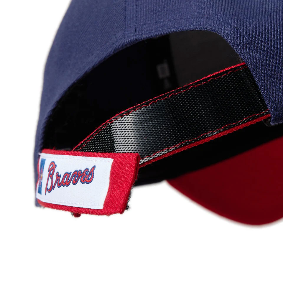 NEW ERA ˥塼 9FORTY 2-Tone Woven Label Atlanta Braves Navy/Scarlet Visor