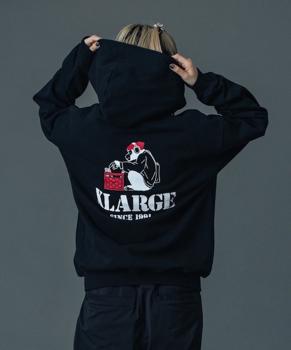 XLARGE �������ȥ�顼�� CRATE DIGGER ZIP HOODED SWT