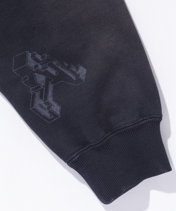 XLARGE �������ȥ�顼�� GEOMETRIC ZIP UP HOODED SWEATSHIRT