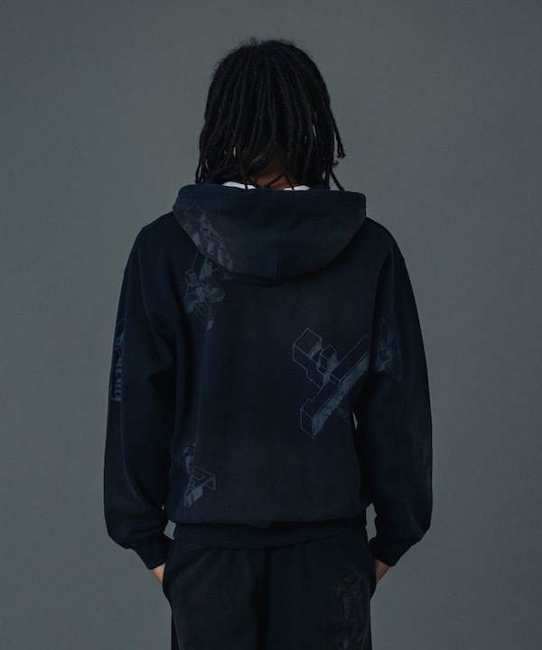 XLARGE �������ȥ�顼�� GEOMETRIC ZIP UP HOODED SWEATSHIRT
