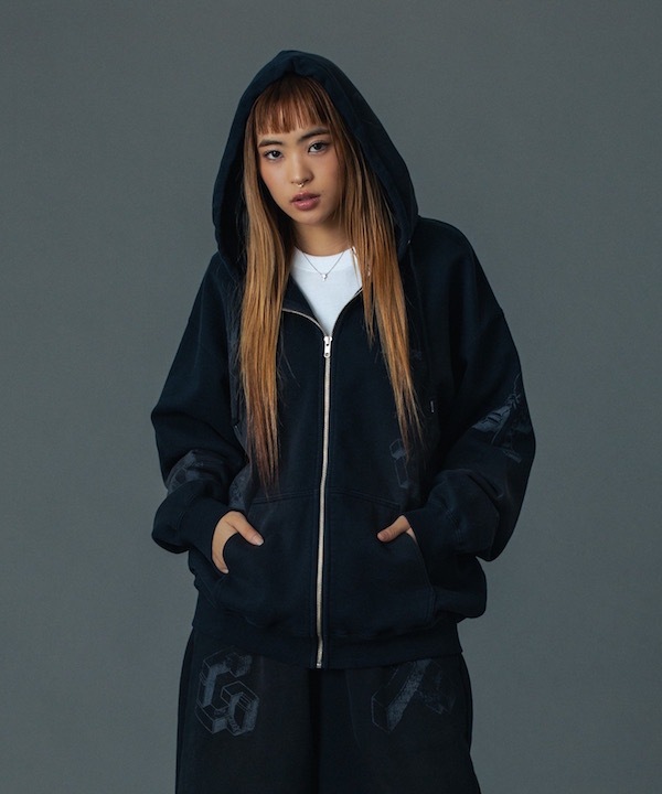 XLARGE �������ȥ�顼�� GEOMETRIC ZIP UP HOODED SWEATSHIRT