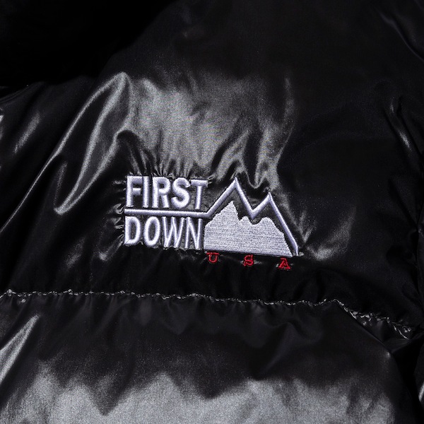 CLUCT ���饯�� CLUCT �� FIRST DOWN