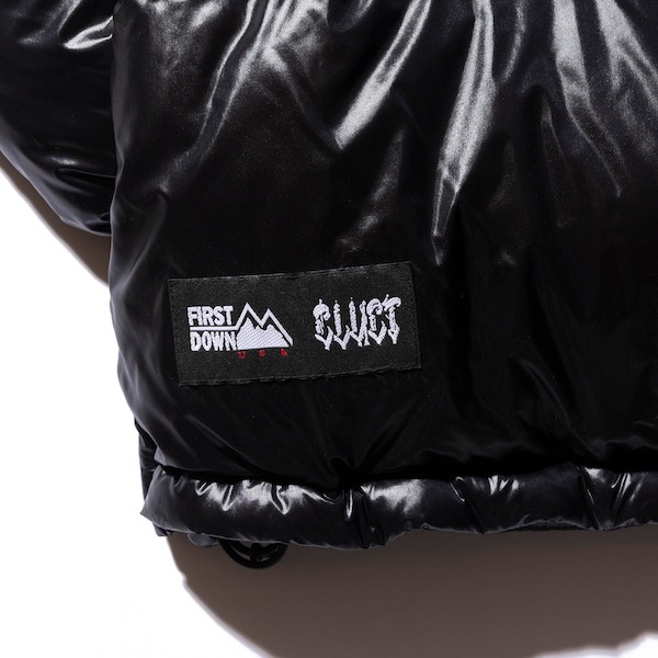 CLUCT ���饯�� CLUCT �� FIRST DOWN
