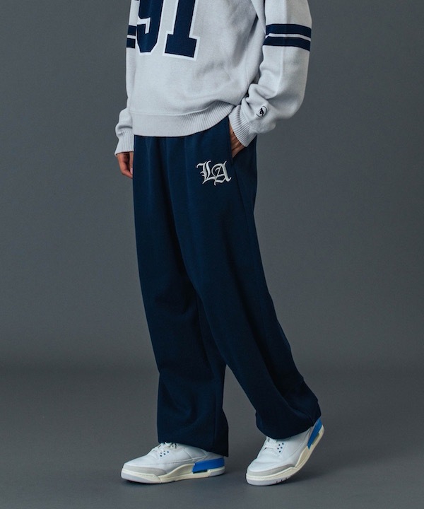 XLARGE �������ȥ�顼�� OLD ENGLISH SWEAT PANTS