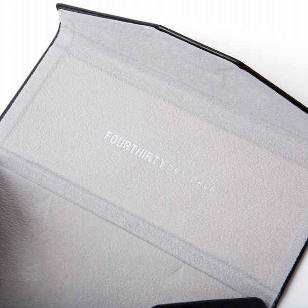 430 fourthirty �ե��������ƥ� "R"