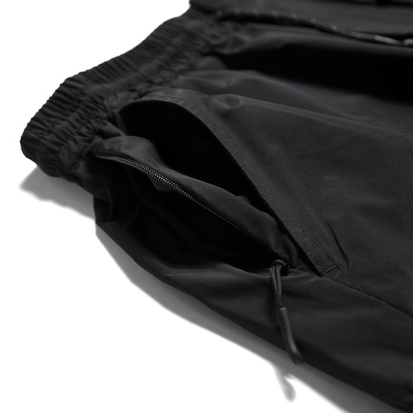 HAIGHT �إ��� RAIDBACK CARGO SHORTS ft.CASPER