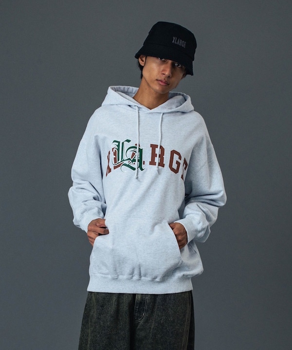 XLARGE �������ȥ�顼�� LA PATCHED HOODED SWEATSHIRT