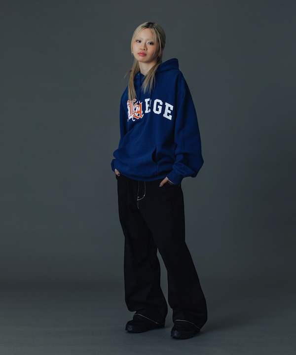 XLARGE �������ȥ�顼�� LA PATCHED HOODED SWEATSHIRT