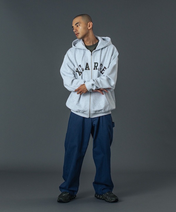 XLARGE �������ȥ�顼�� CAMO PATCH ZIP UP HOODED SWEATSHIRT