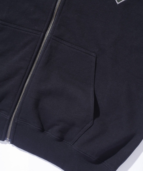 XLARGE �������ȥ�顼�� CAMO PATCH ZIP UP HOODED SWEATSHIRT