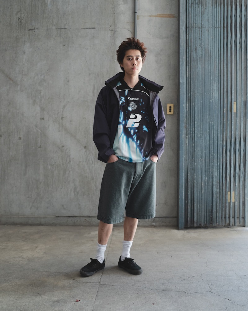 Diaspora skateboards �ǥ������ݥ� YE PEEPS Football Top