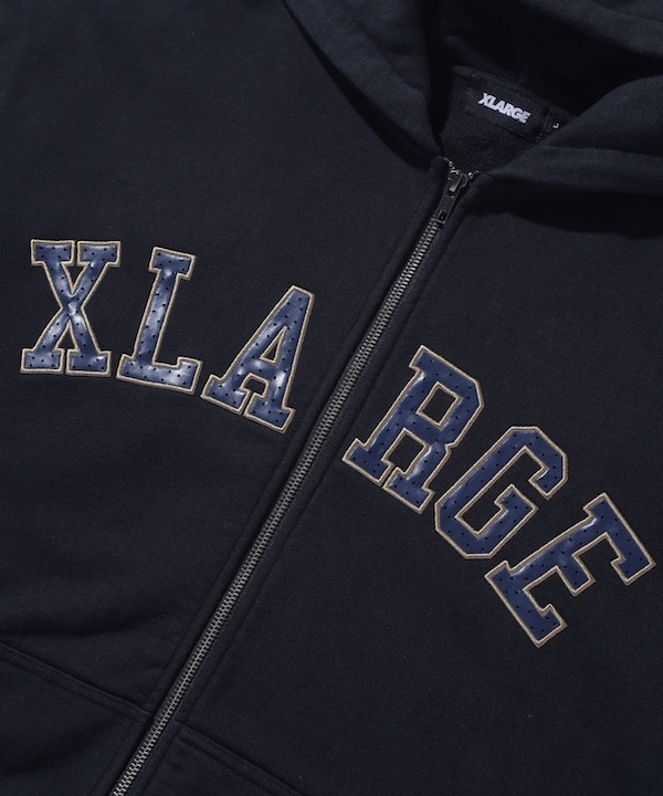 XLARGE �������ȥ�顼�� PERFORATED LEATHER LOGO ZIP UP HOODED SWEATSHIRT